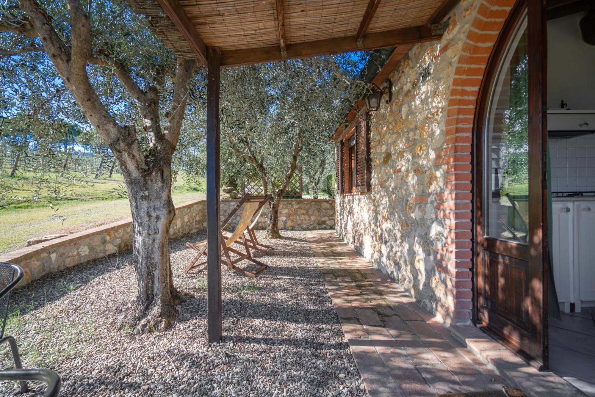 Agriturismo Agresto Apartments, Pool, Siena Hills Casole dʼElsa Exterior foto